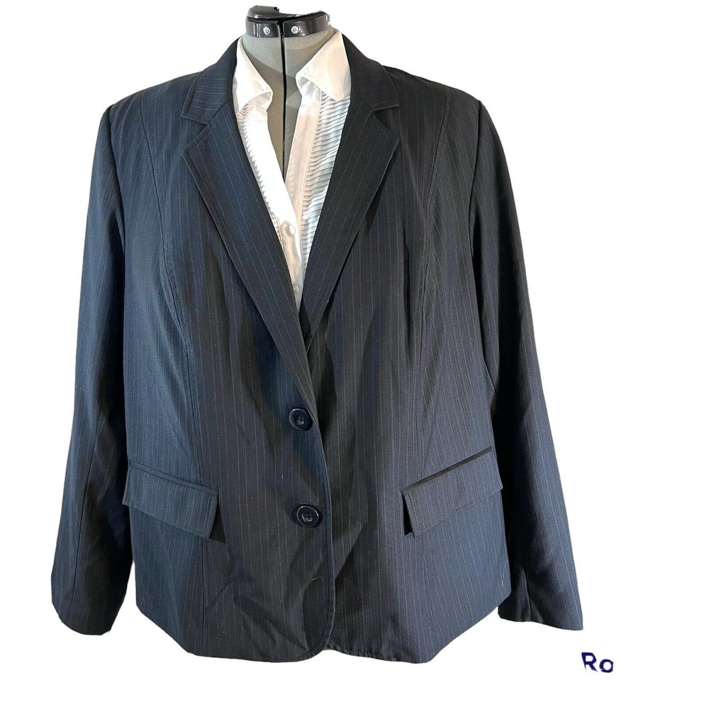 LANE BRYANT PLUS SIZE BLACK TAILORED STRETCH Pinstripe BLAZER JACKET SZ 28